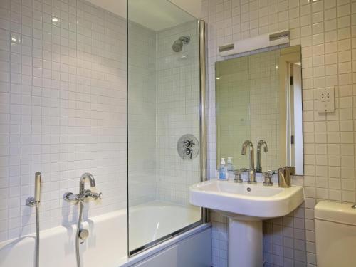 6 Combehaven - image 7