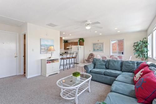 1702 - Sandpiper Lookout in Corolla (NC)