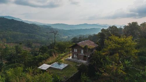 Bukit Cottage, Manggarai Barat