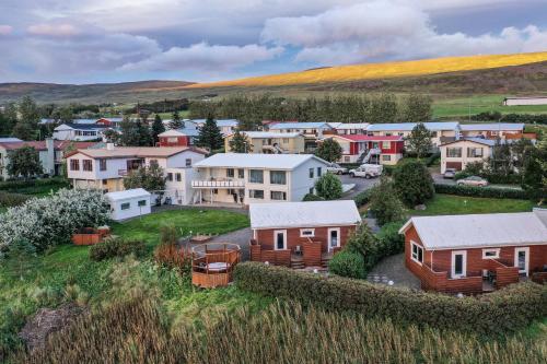 Viesnīcas āriene, North Inn - Guesthouse and Cabin in Svalbardseyri
