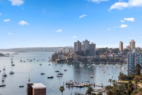 Studio in Elizabeth Bay with City Views - image 8