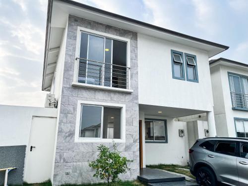 Casa de Lujo, Parking, Piscina, Gym, Juegos