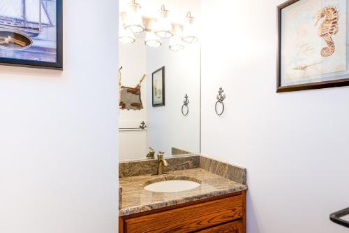 SCR3B - Seas the View (formerly Scrimshaw Penthouse) - image 4