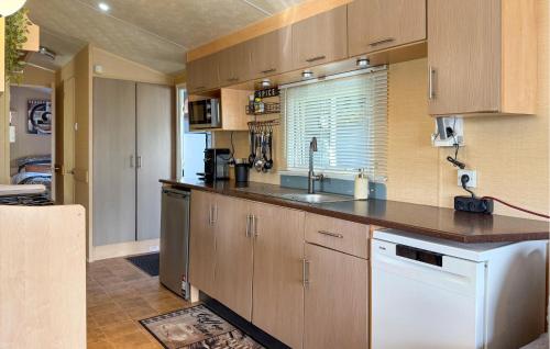 Kitchen, Amazing Home In Elburg With Wifi in Elburg