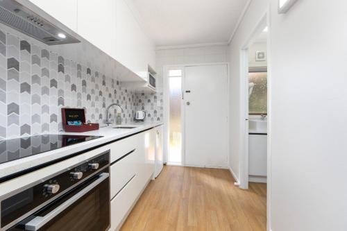 Epsom Motel near Stardome Observatory