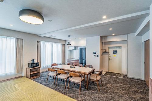 Apartment Hotel 11 Nippombashi
