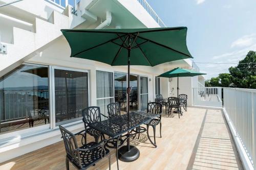 Four Season Resort Kouri Island
