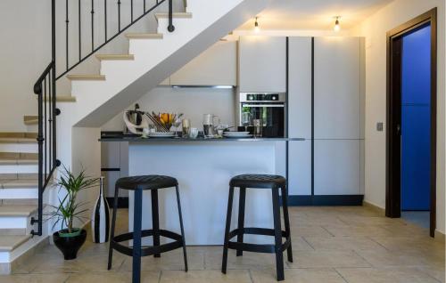 Kitchen, Gorgeous Home In Terre Roveresche in Barchi (Pesaro)