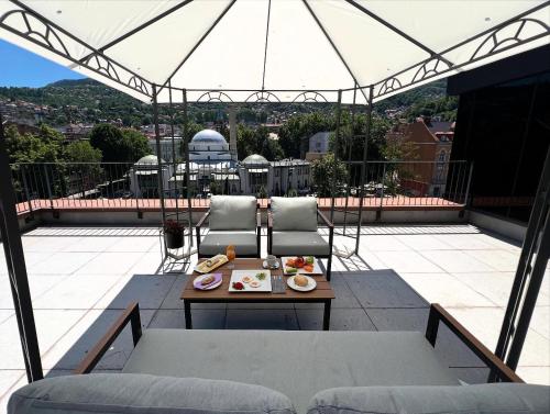 1 doppelbett oder 2 einzelbetten, deluxe, balkon