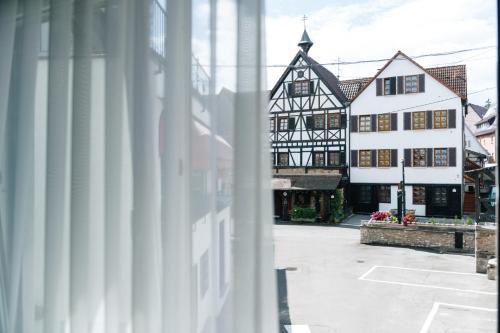 Hotel Traube nähe Messe Stuttgart – Stuttgart, LA