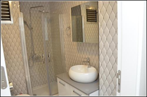 Slgaclk Marina Apart - image 2