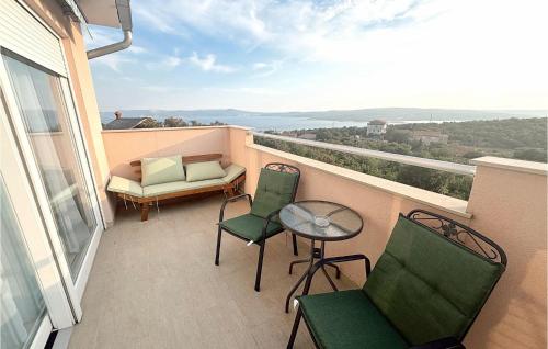 Cozy Apartment In Crikvenica With Wifi