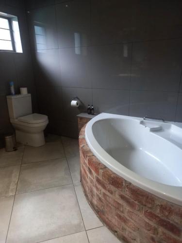 Square Roots Studio, Clarens (fotografie 10)