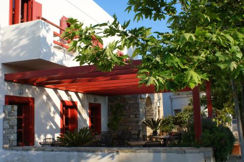Viesnīcas āriene, Aposperides Hotel in Livadi (Cythera)