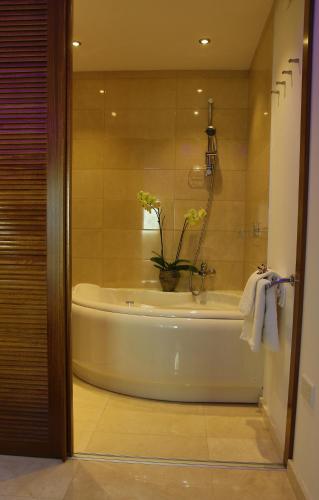 Sofouli Suites - image 6