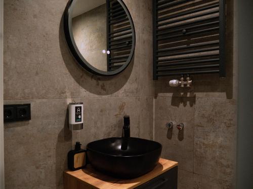 Single Room image 8