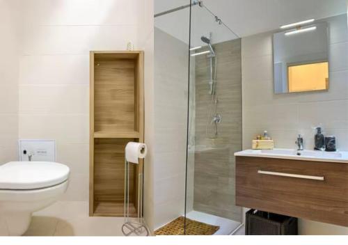 ห้องน้ำ, affitta camere fieramosca in บาร์เลตต้า