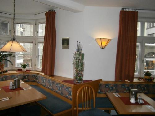 Restaurant, Hotel Goldene Krone Innsbruck in Innsbruck