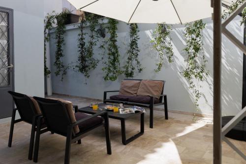 Lemonaki Boutique Suites - image 2