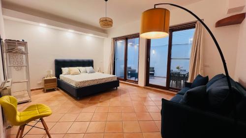 One-Bedroom House image 8
