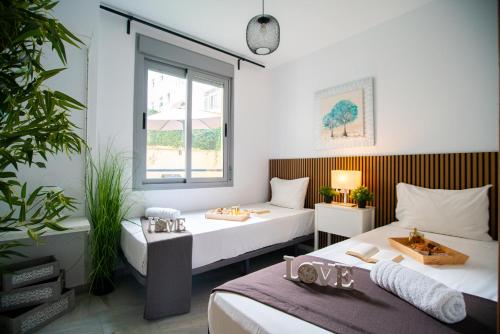 Premium Apartment with Terrace by TuriVida, Malaga