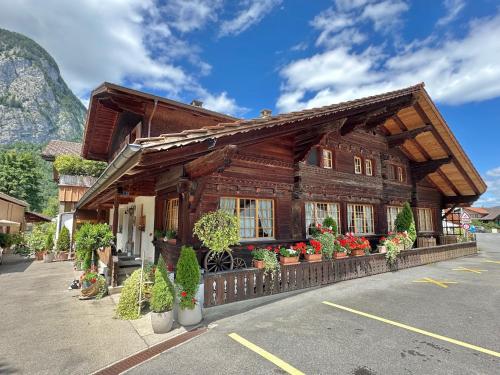 Viesnīcas āriene, Chalet-Simmi in Wimmis