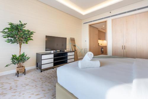 Steps from Nakheel Mall and Monorail Station, Near Beach Clubs ,15 Mins to Downtown and Marina, The Palm Tower, Palm Jumeirah by Deluxe Holiday Homes, Dubai (foto 2)