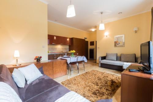 Apart Styl Apartament Radowid z basenem, centrum miasta, Закопане (фото 8)