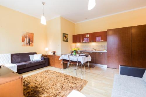 Apart Styl Apartament Radowid z basenem, centrum miasta, Закопане (фото 4)