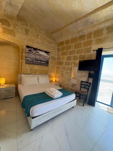 1 queen bed