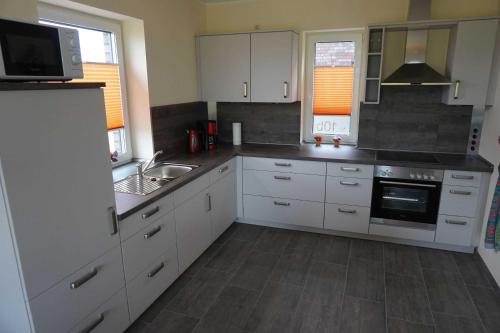 Three-Bedroom House room in Haus Spich
