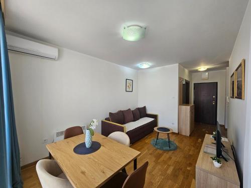 Suite with Sea View image 10