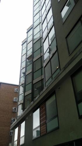 Student Only, Standard Studio Yugo therese house