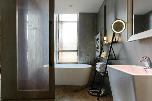 西安春秋舍设计师酒店(半坡国际艺术区) 西安春秋舍设计师酒店(半坡国际艺术区)