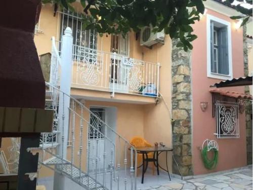 Γαλήνιο σπίτι σε χωριό (Γαληνιο σπιτι σε χωριο) in Gera