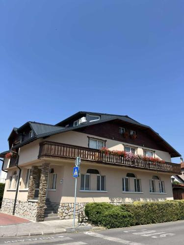 Hotel Four Seasons - Samokov