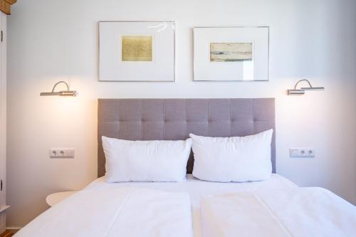 Two-Bedroom Apartment with Balcony image 7