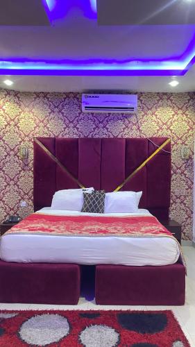 Royal Winners Hotel, Port Harcourt, Nigeria in Port Harcourt