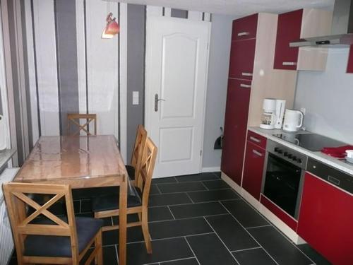 One-Bedroom Apartment with Terrace image 4