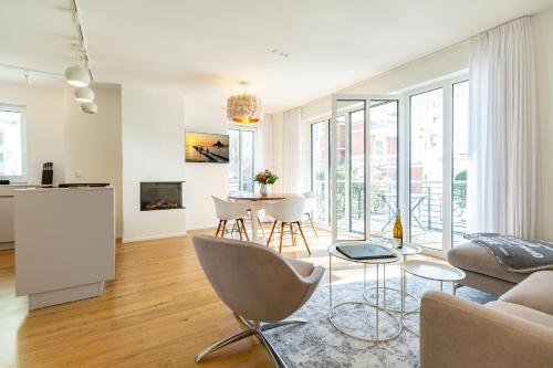 Two-Bedroom Apartment with Balcony room in Quartier Eichenweg App 3