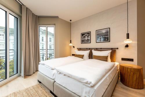 Two-Bedroom Apartment with Balcony image 10