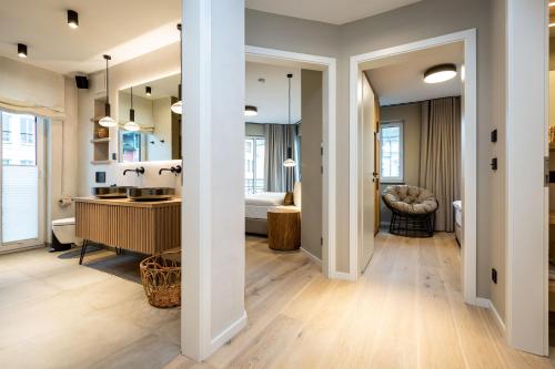 Two-Bedroom Apartment with Balcony image 2