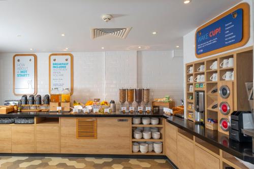 Holiday Inn Express - Exeter - City Centre an IHG Hotel - image 9