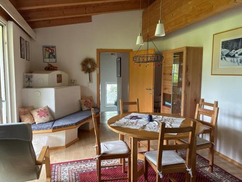 Ferienwohnung Christ in Grinzens