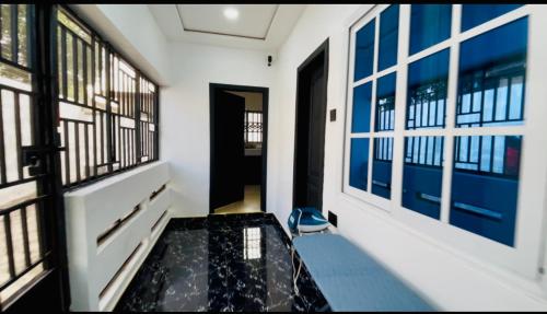 Privacy & Comfort Your Home Away From Home- 2 Bedroom House Free WiFi close to Santasi-Kumasi, Кумаси (фото 7)