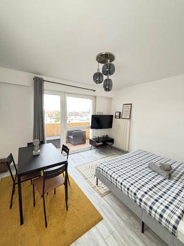 Soh Rent Strasbourg Wifi Terrasse St Aloise, Strasbourg (photo 3)
