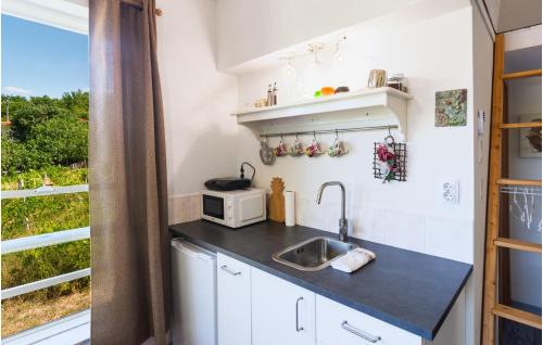 virtuve, Gorgeous Home In Omis in Kucice