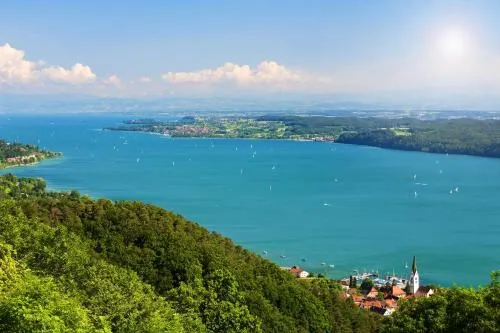 Moderne Wohnungen in der Nähe des Bodensees in Überlingen, Deutschland