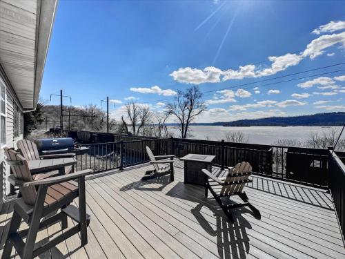 Susquehanna Riverside Condo by Leavetown Vacations
