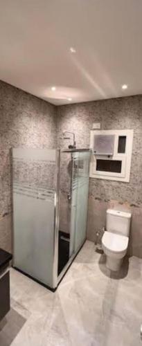 Double or Twin Room image 5
